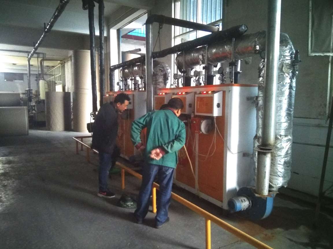 0.3噸燃氣蒸汽發生器使用現場 0.3噸燃氣蒸汽發生器使用現場